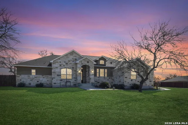 105 Bobby Lynn Adkins, TX 78101